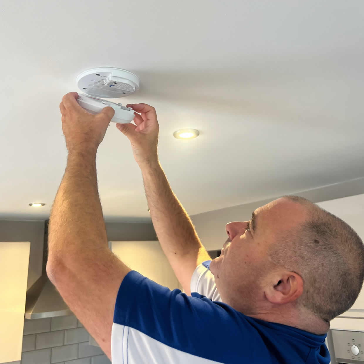 Smoke alarm installation for landlords and rental properties in Worcester